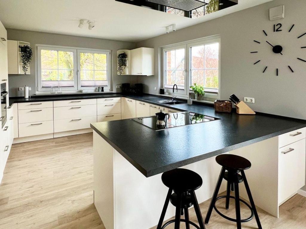 "Sonnenliebe" Ferienhaus โกรสชวานซี ภายนอก รูปภาพ