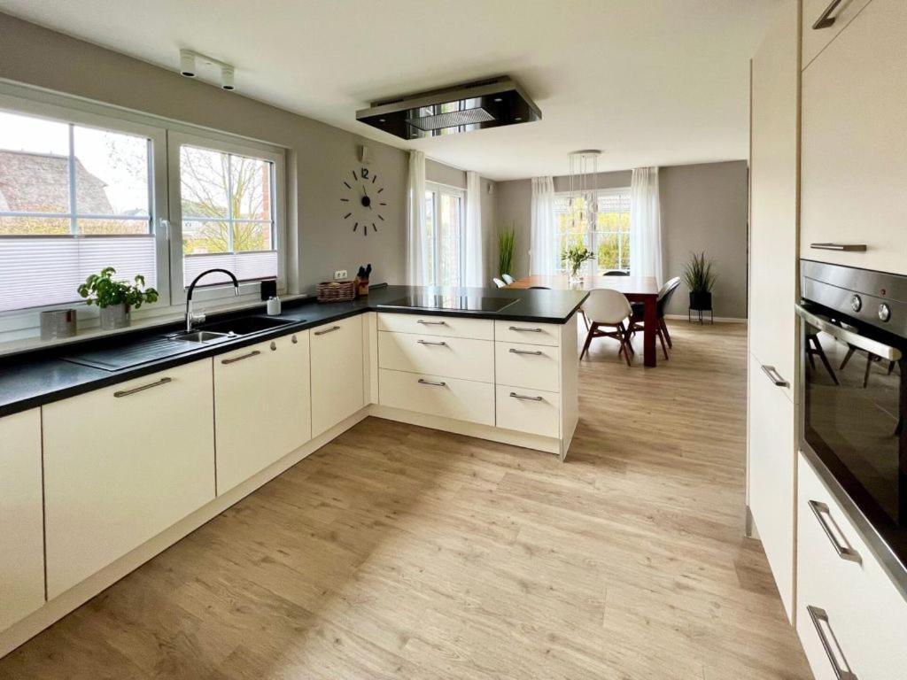 "Sonnenliebe" Ferienhaus โกรสชวานซี ภายนอก รูปภาพ