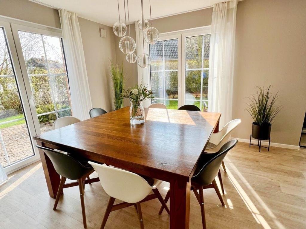 "Sonnenliebe" Ferienhaus โกรสชวานซี ภายนอก รูปภาพ